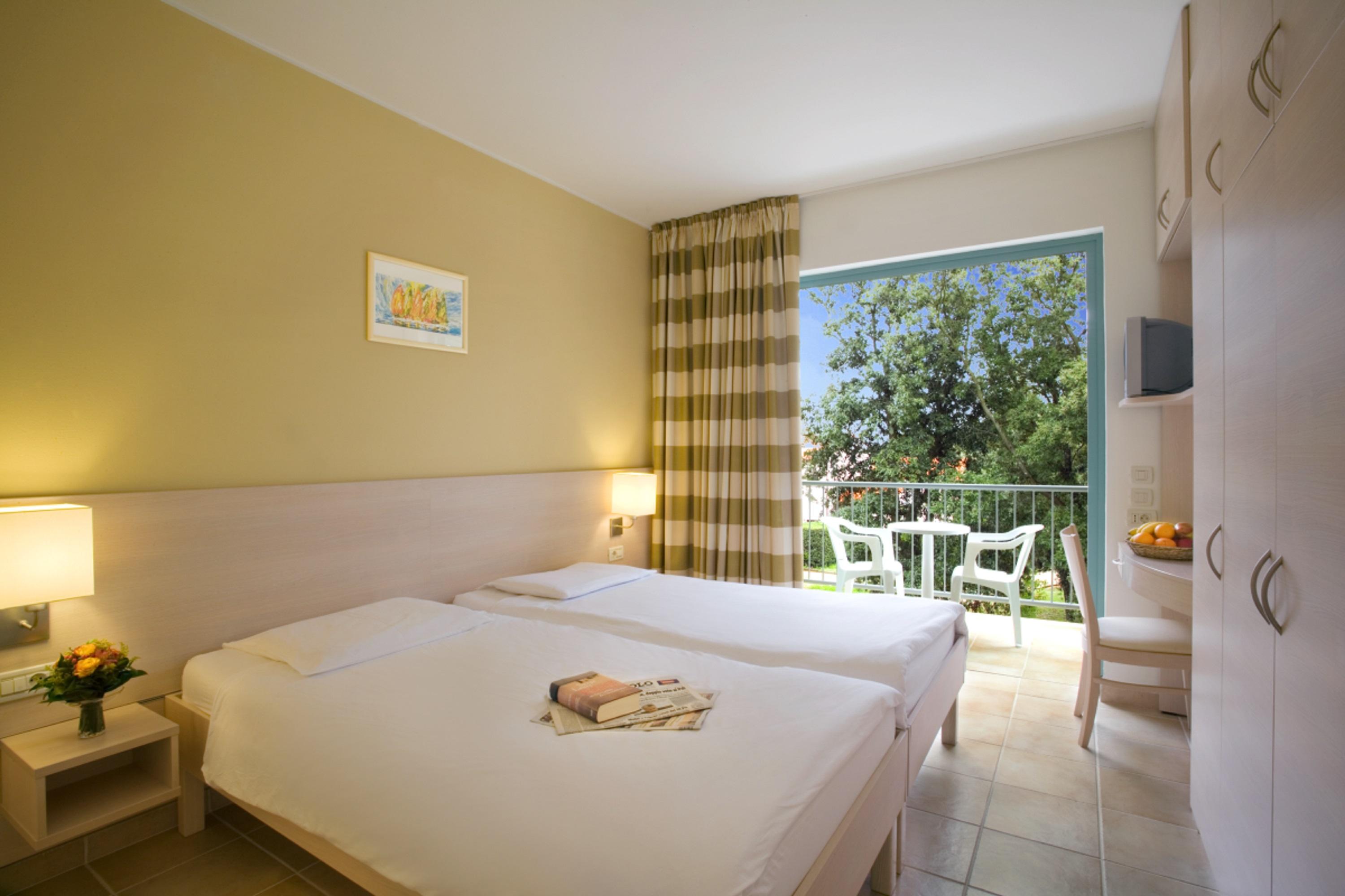 Eurocamp Mobile Homes At Fkk Nudist Campsite Solaris Tar-Vabriga Luaran gambar