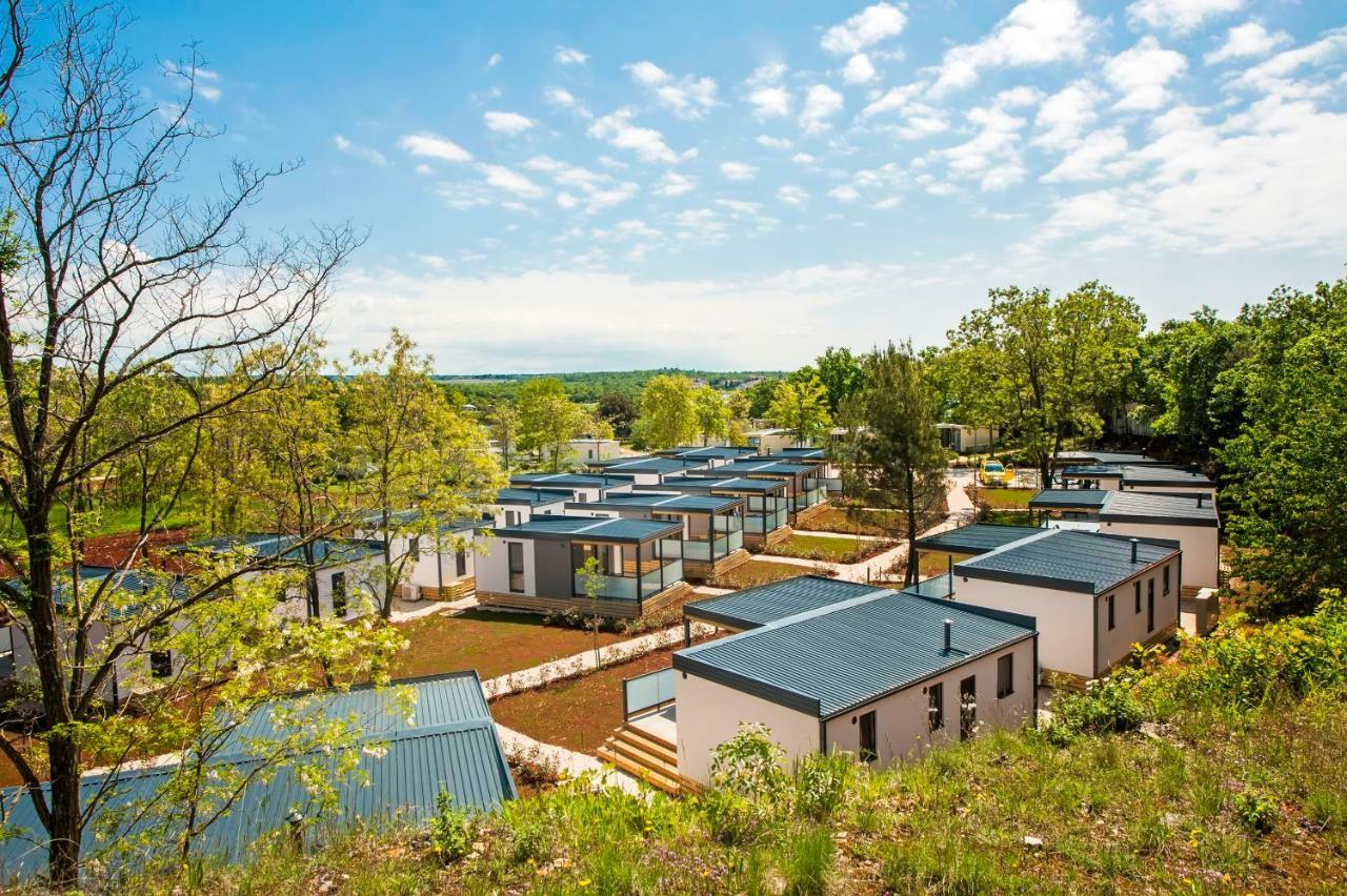 Eurocamp Mobile Homes At Fkk Nudist Campsite Solaris Tar-Vabriga Luaran gambar